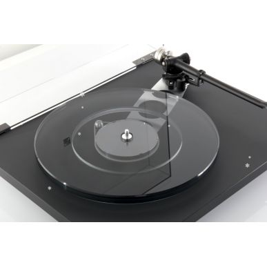 Виниловый проигрыватель Rega Planar 6 Ania black